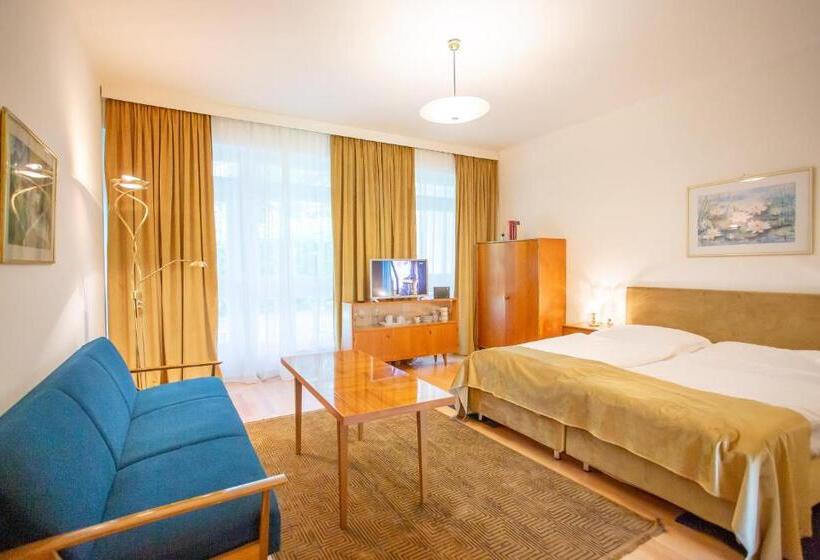 Пансион Villa Gabriela