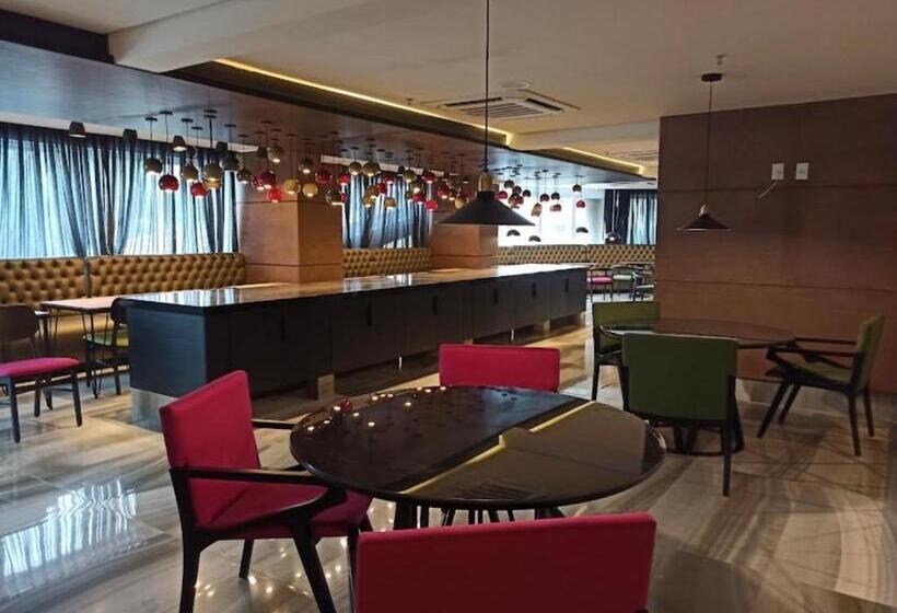 Qs Marista   Studio Alessandra Antonelli   Flat 1708