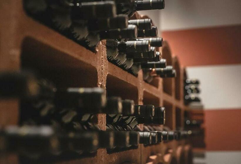 Villa Vinory Bricco Di Nizza