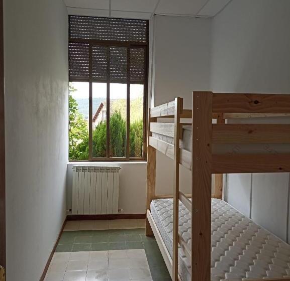 Albergue De Siresa