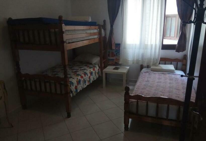 Appartement Tanger à 2min à Pied De La Plage