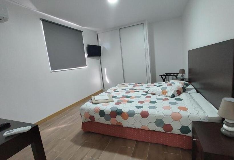 住宿加早餐  Casa Dos Remendos   Alojamento Local