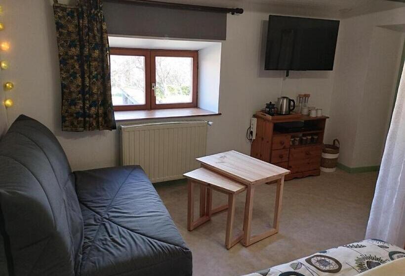 مبيت وإفطار Chez Nathalie Et Raphaël