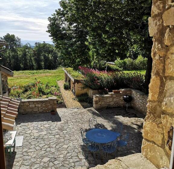 مبيت وإفطار Chez Nathalie Et Raphaël