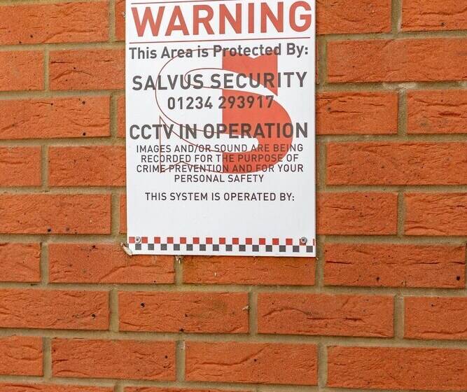 Bedford Hospitalsouth Wing4 Guests3 Bedswifi