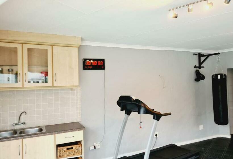 Finna S Lovely 1 Bedroom Open Plan Vacation Home