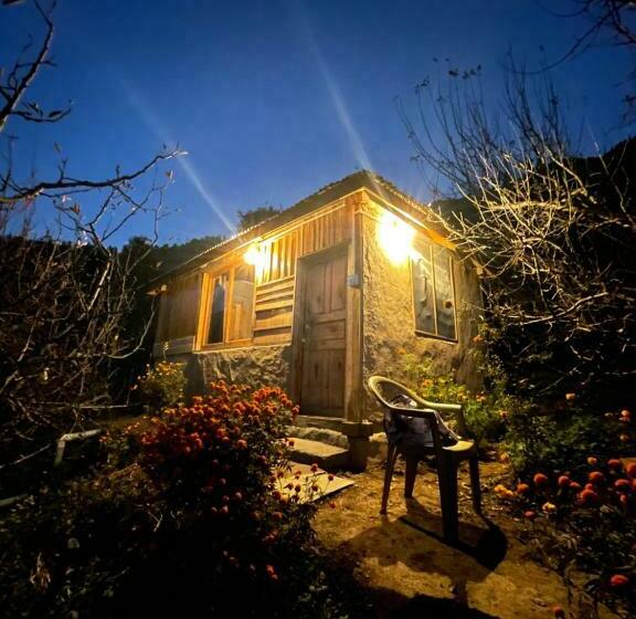 ホテル Basic Hut In An Orchard Rehn Village