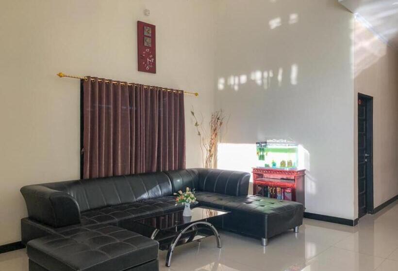 فندق D Mario Palopo