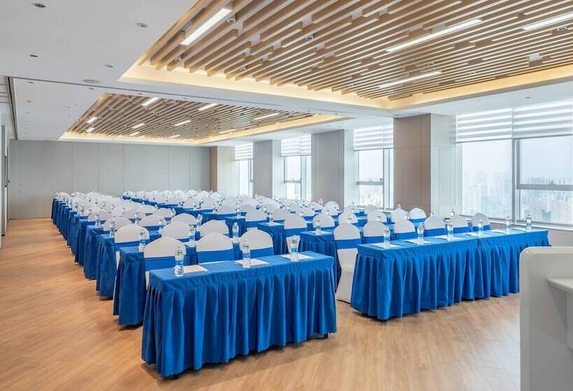 هتل Holiday Inn Express Changsha Kaifu By Ihg