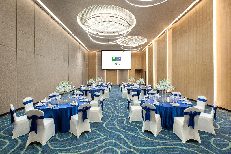 هتل Holiday Inn Express Guiyang Qingyan, An Ihg