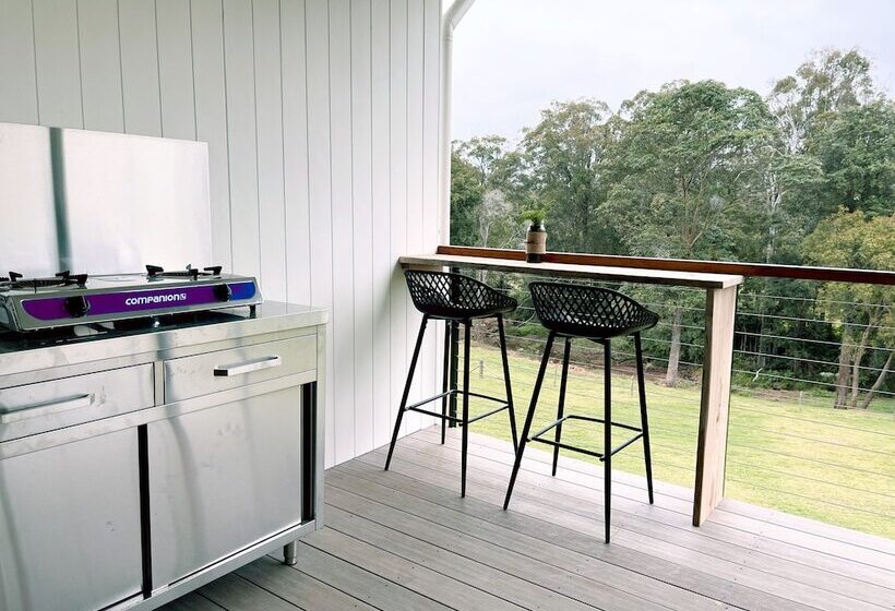 فندق Seven Peaks Farm Stay