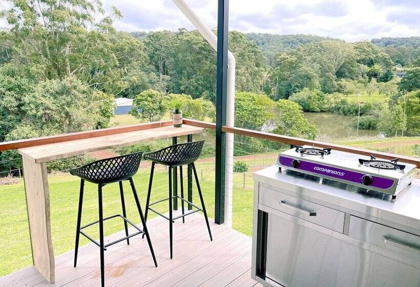 فندق Seven Peaks Farm Stay