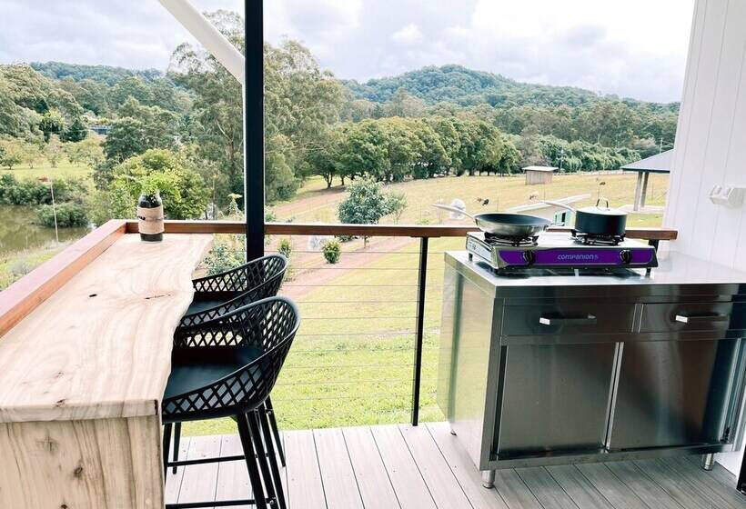 فندق Seven Peaks Farm Stay