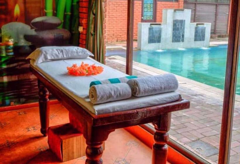 בית מלון כפרי Shrigo Pyramid Home Divine   A Wellness Resort