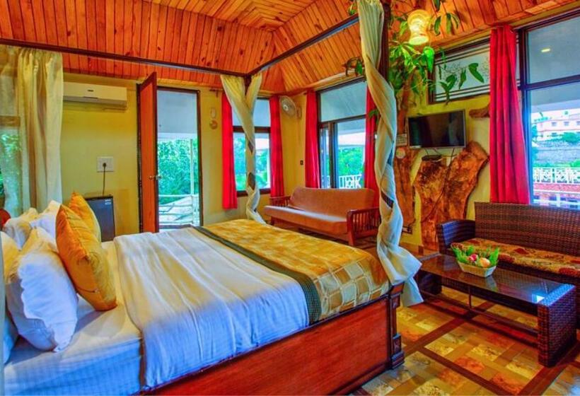 בית מלון כפרי Shrigo Pyramid Home Divine   A Wellness Resort