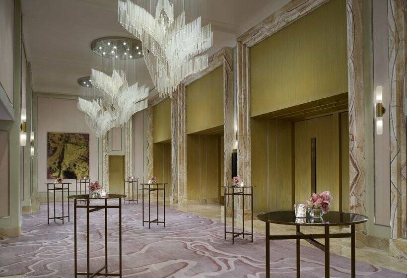 ホテル The St. Regis Jakarta