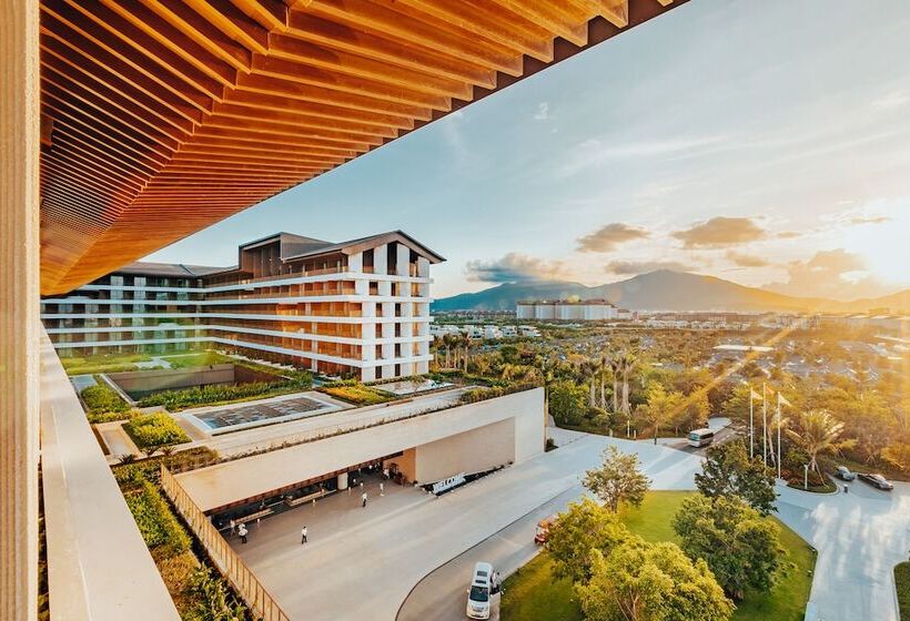 בית מלון כפרי The Taikang Sanya, A Tribute Portfolio Resort