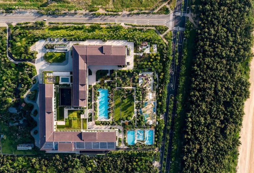 בית מלון כפרי The Taikang Sanya, A Tribute Portfolio Resort