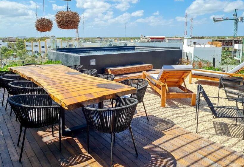 Iik Tulum By Groovy Stays  A Hip Condo Hotel With Wifi, Rooftop, Pool, Sleeps 6