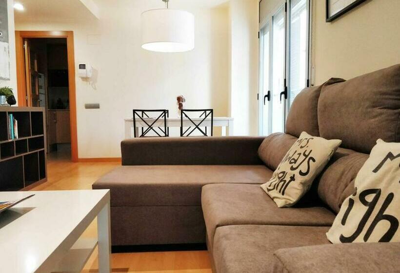 Mazi Apartments Downtown