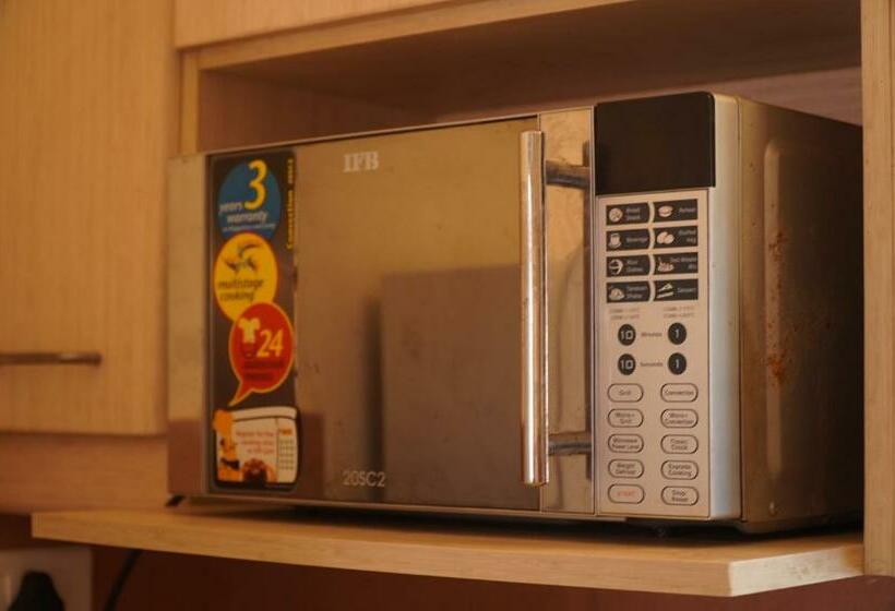 Montage By Le Pension Stays