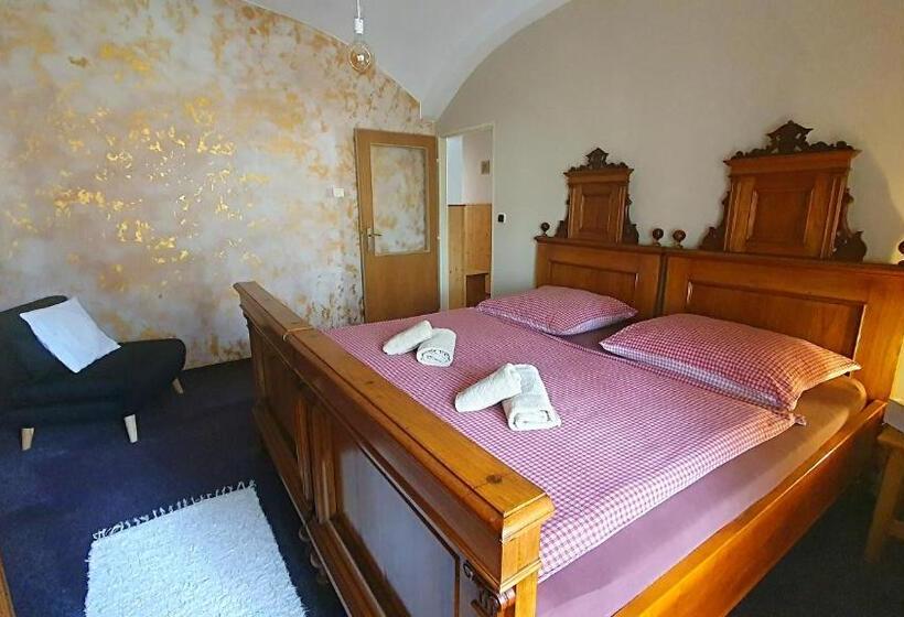 Na Statku Babiččino údolí