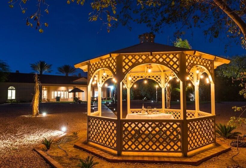 Paradise Valley By Avantstay Expansive Oasis W Putting Green Pool Mtn Views