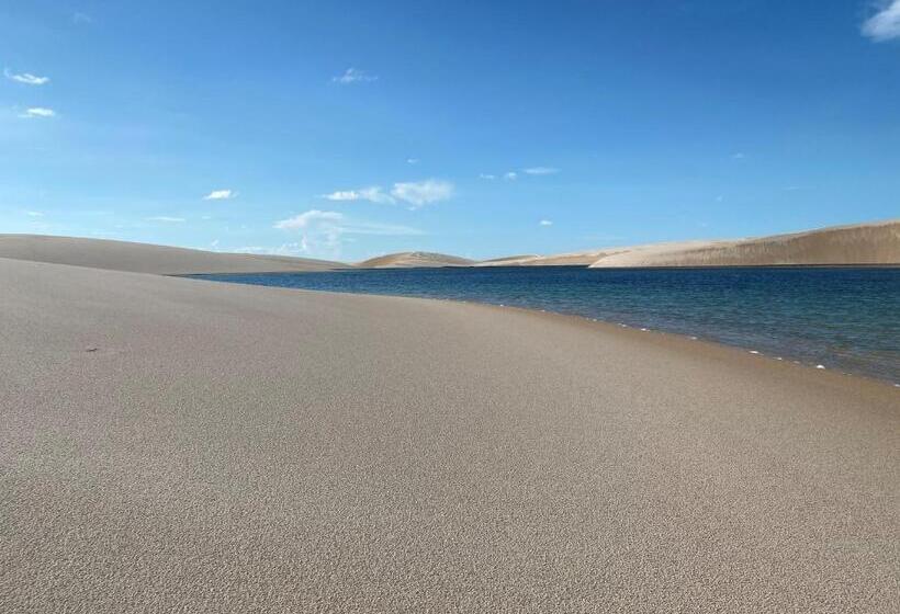 ペンション Atins Suites