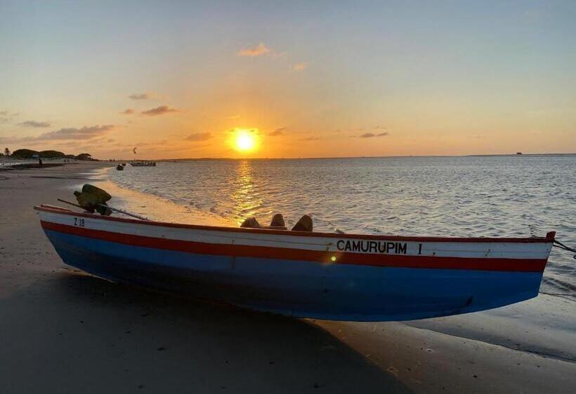 ペンション Atins Suites