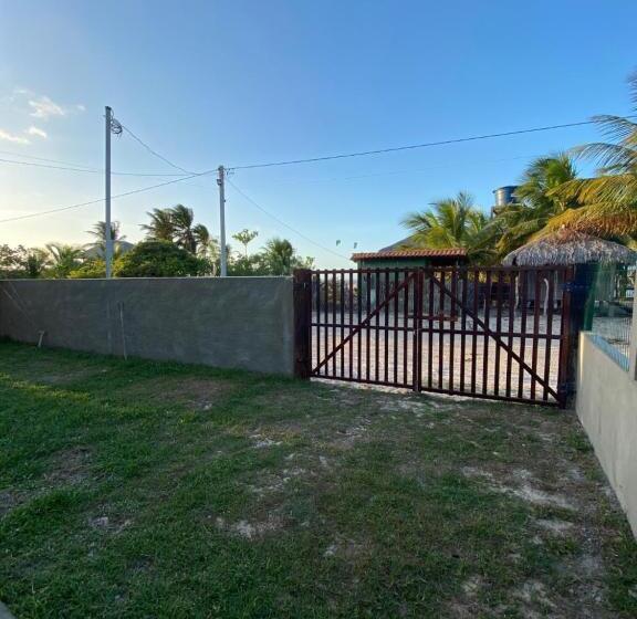 ペンション Atins Suites