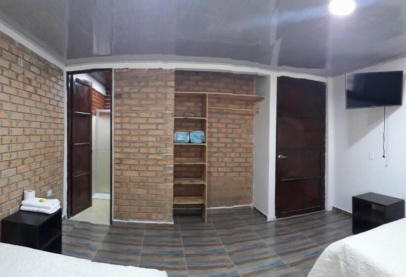 ペンション Casa Hotel Villa Lorena