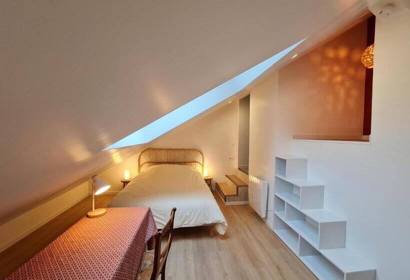 Пансион Le Saint Christophe   Mairie D Aubervilliers Ligne 12