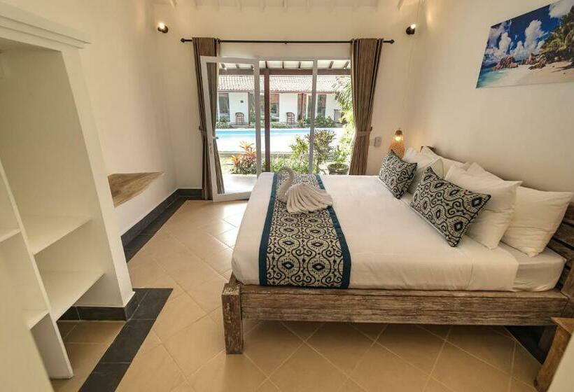 ペンション Nami Surf Stay