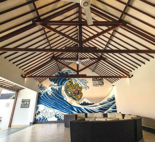 ペンション Nami Surf Stay