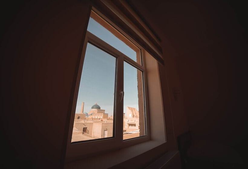 Пансион Oqilanur Guest House