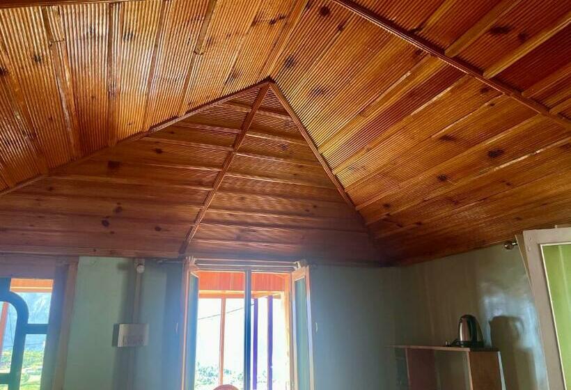 ペンション Valley View Homestay Manyashi Village