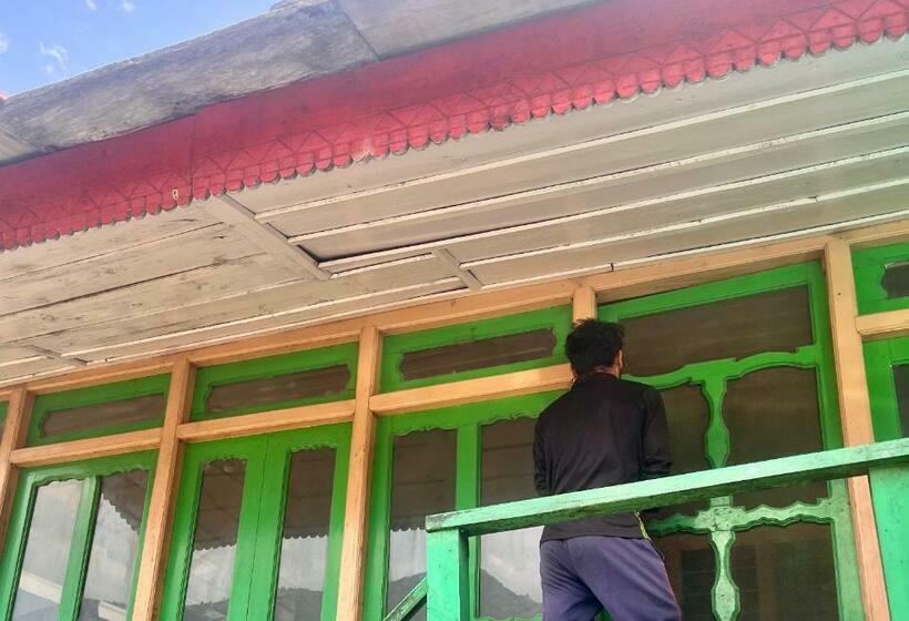 ペンション Wonder Stroll Traditional House Sharan Village