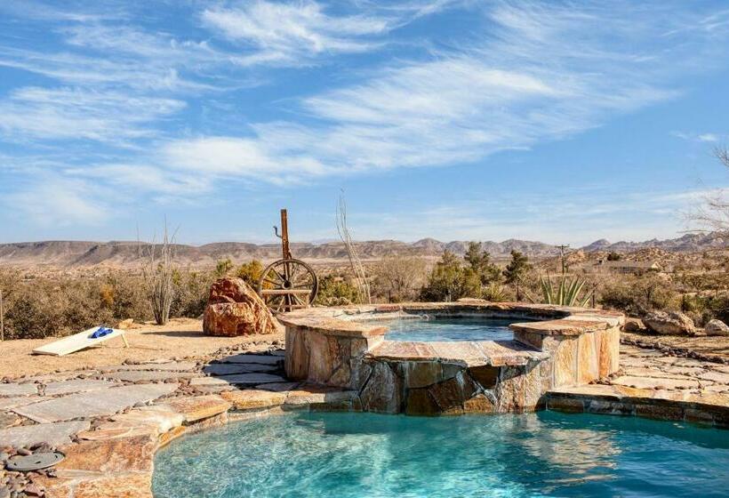Rhythm By Avantstay Stunning Home W Pool, Hot Tub & Sweeping Views