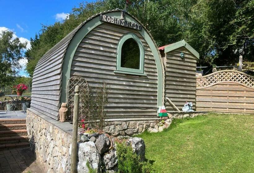 Robins Nest Glamping Pod North Wales
