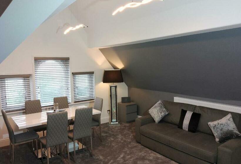 St Anne S Lodge Apartments Penthouse With Seaview, Lytham St Anne S