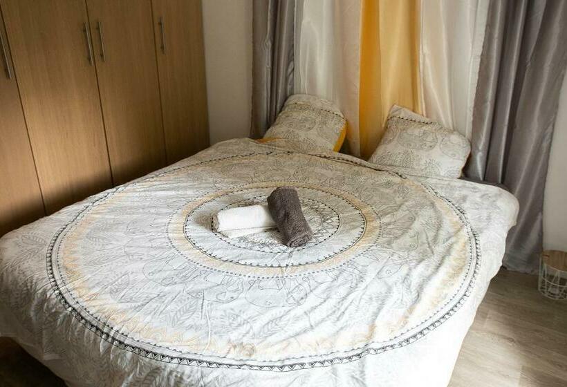 T3 Bord De Seine,proche Centre Ville,parking Privé