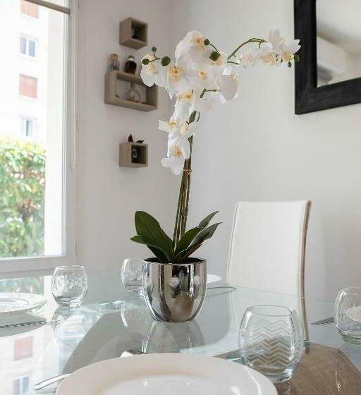 T3 Bord De Seine,proche Centre Ville,parking Privé