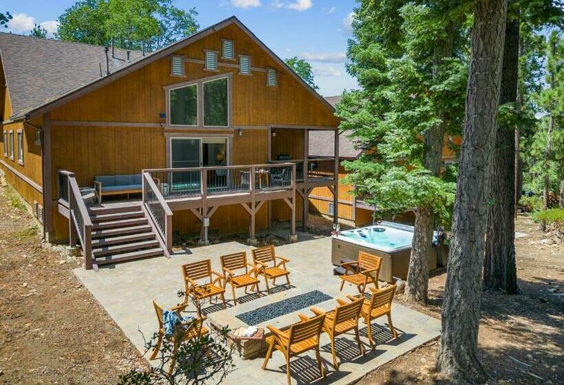 Teddy By Avantstay Majestic Cabin In Big Bear W Balcony