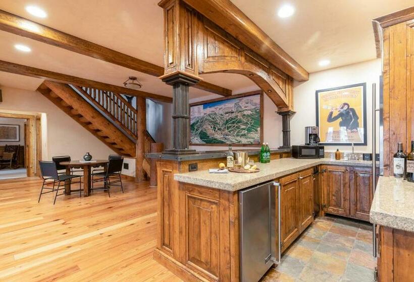 Ute Lodge By Avantstay Cozy Expansive Mountain Home Close To The Slopes