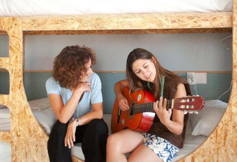 הוסטל Ericeira Destination