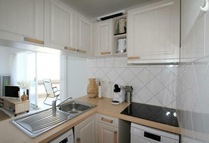 Appartement Vue Mer, Piscine Et Parking