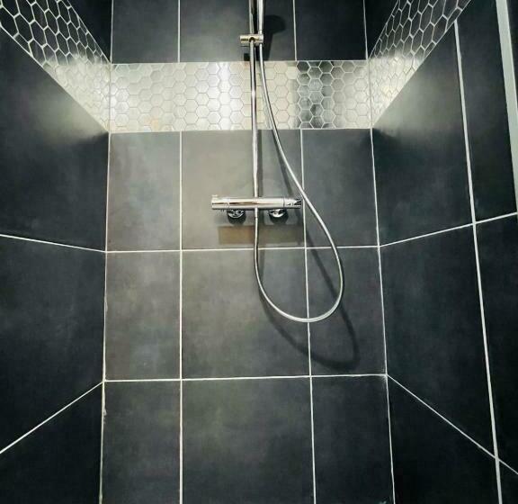 住宿加早餐  The Rabelaisian Room In A Charming Mansion At The Gates Of Tours