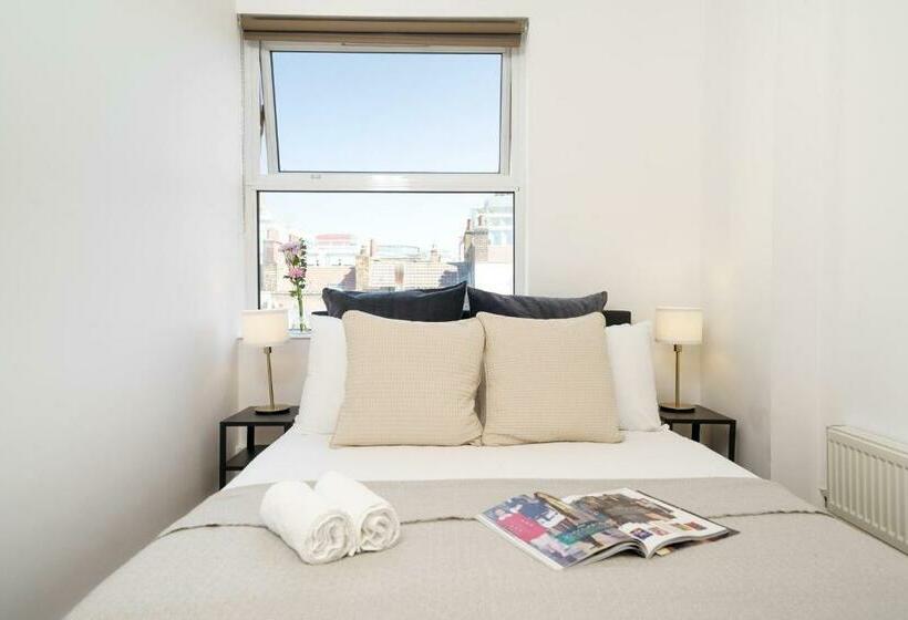 Best Location Oxford Str, Soho 2 Bedr, 3 Beds, 2 Bath