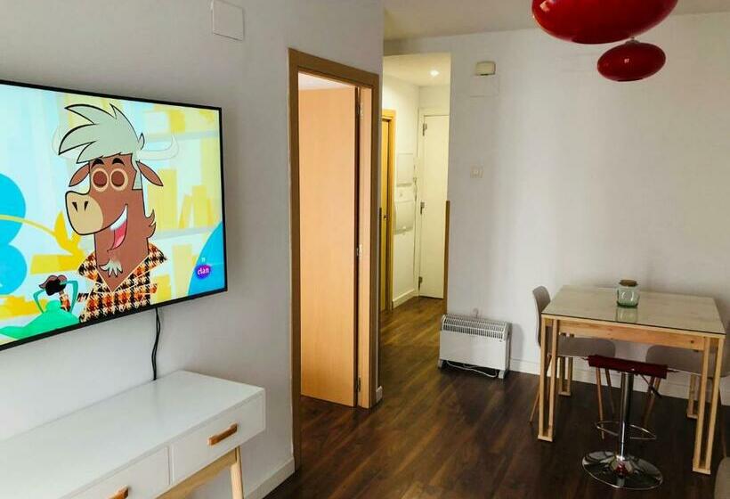 Apartamento Renacimiento Con Garaje