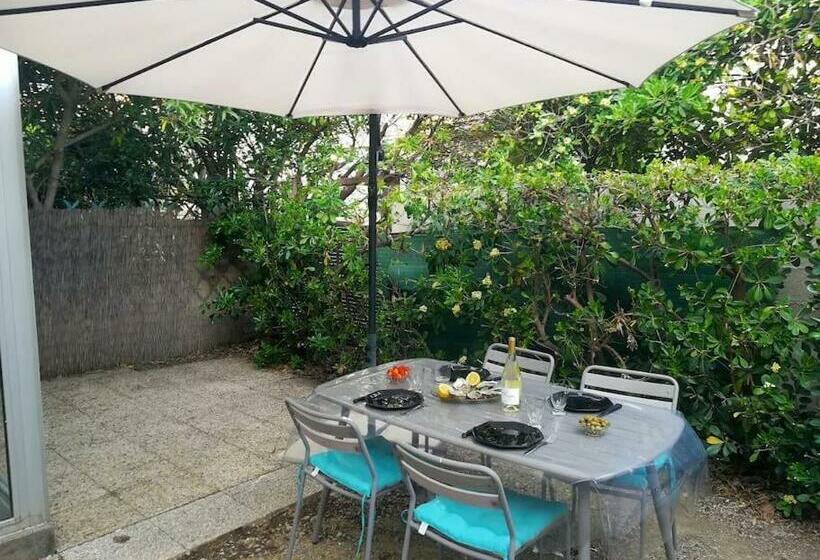 Gîte Des Tamarins à Saint Pierre La Mer